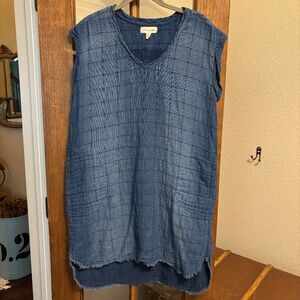 Cloth & Stone Quilted Chambray High/Low Dress, Size L